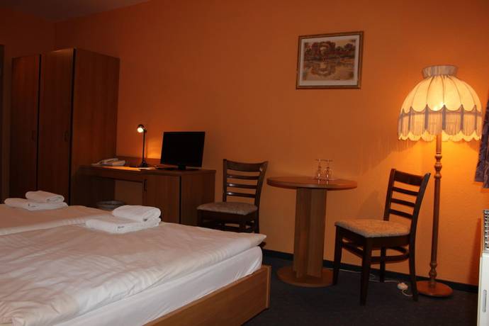 Imagen de la habitación del Hotel Riedel. Foto 14