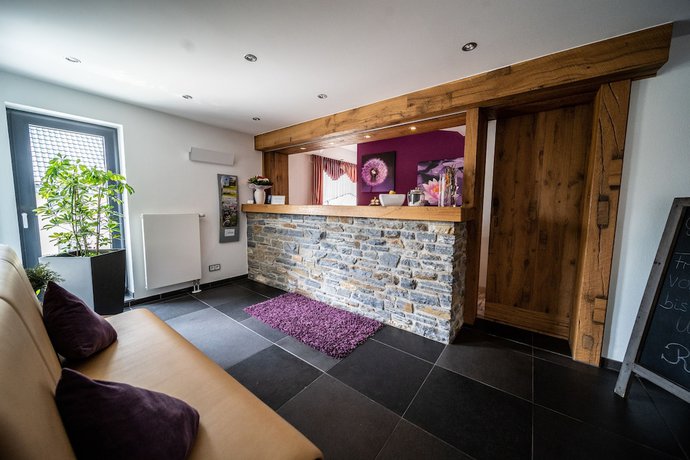 Imagen de los interiores del Hotel Rieder. Foto 17