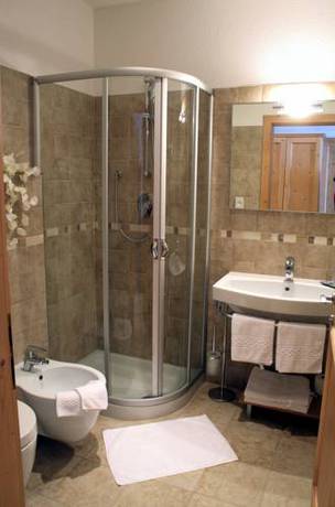 Imagen de la habitación del Hotel Rifugio Solander. Foto 2