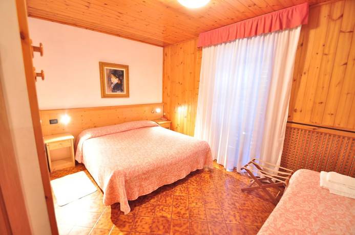 Imagen de la habitación del Hotel Rifugio Sores. Foto 12