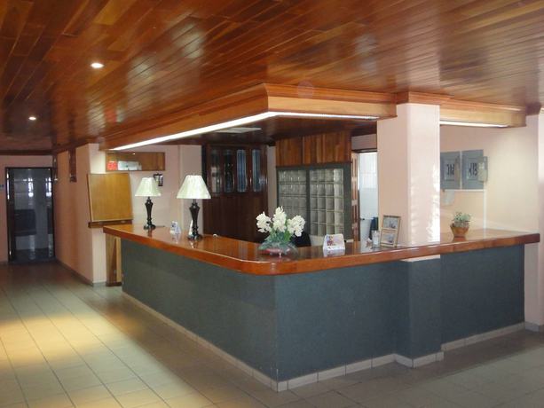 Imagen de los interiores del Hotel Rio Inn. Foto 10