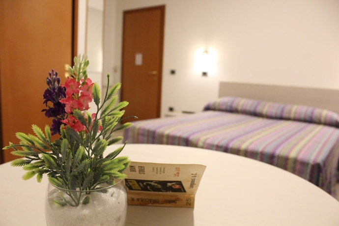 Imagen de la habitación del Hotel Ristorante La Collina. Foto 8