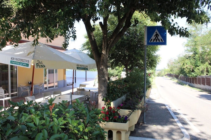 Imagen de la habitación del Hotel Ristorante La Collina. Foto 13