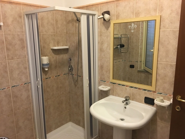 Imagen de la habitación del Hotel Ristorante L'orizzonte. Foto 7