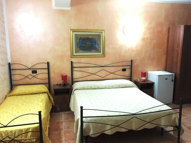 Imagen de la habitación del Hotel Ristorante L'orizzonte. Foto 9