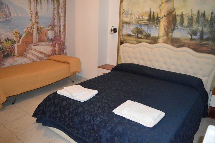 Imagen de la habitación del Hotel Ristorante Pizzeria Le Voilier. Foto 3