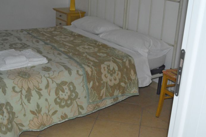 Imagen de la habitación del Hotel Ristorante Pizzeria Le Voilier. Foto 12