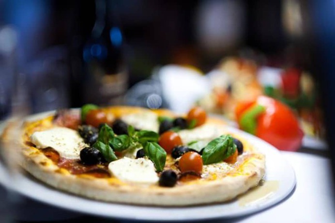 Imagen del bar/restaurante del Hotel Ristorante Sicilia. Foto 6