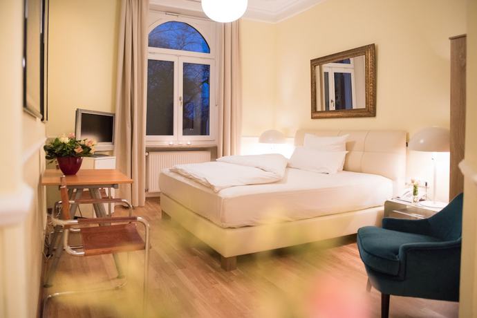 Imagen de la habitación del Hotel Ritzi. Foto 4