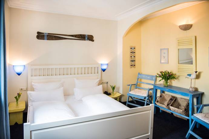 Imagen de la habitación del Hotel Ritzi. Foto 7