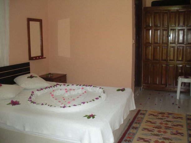 Imagen de la habitación del Hotel Riverside, Ortaca. Foto 5