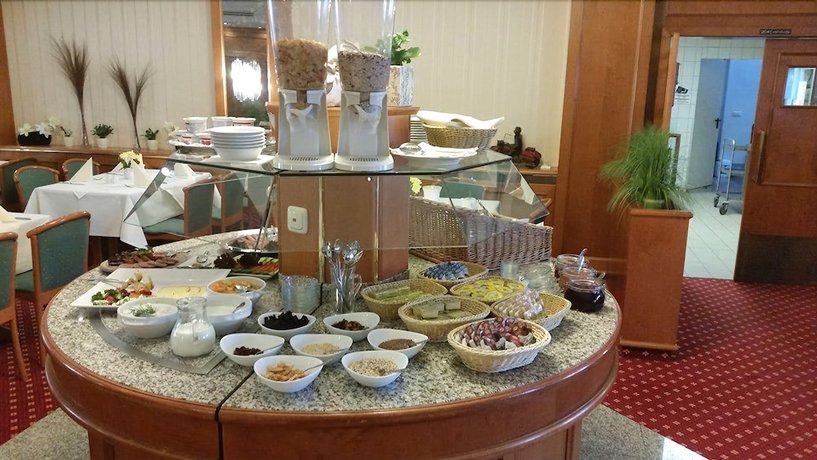 Imagen del bar/restaurante del Hotel Robinienhof. Foto 6