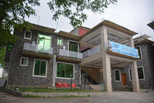 Imagen general del Hotel Rock Star, Naran. Foto 1