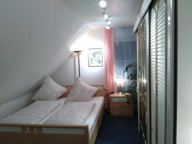 Imagen de la habitación del Hotel Rodewisch. Foto 17