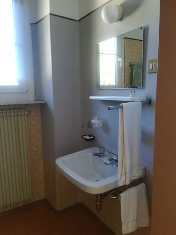Imagen de la habitación del Hotel Roen Ruffr&egrave;-Mendola. Foto 9