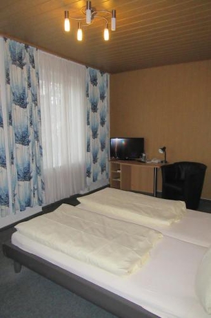 Imagen de la habitación del Hotel Rom&auml;us. Foto 10