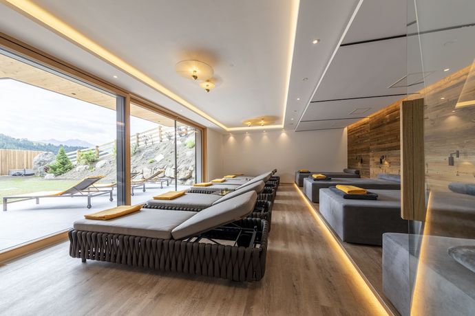 Imagen de la piscina del Hotel Rommisa. Foto 15