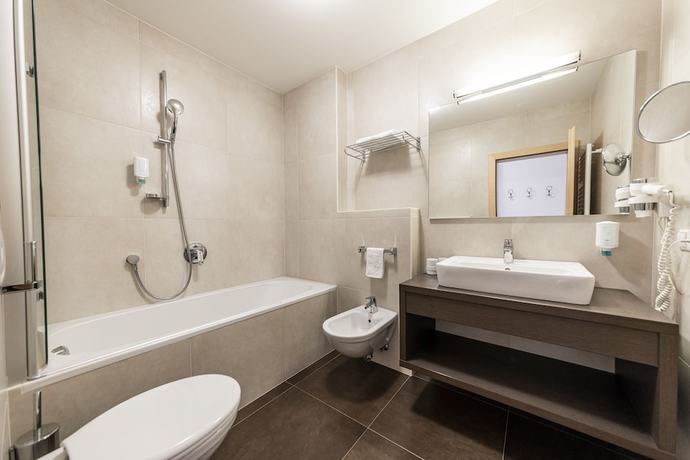 Imagen de la habitación del Hotel Rommisa. Foto 7