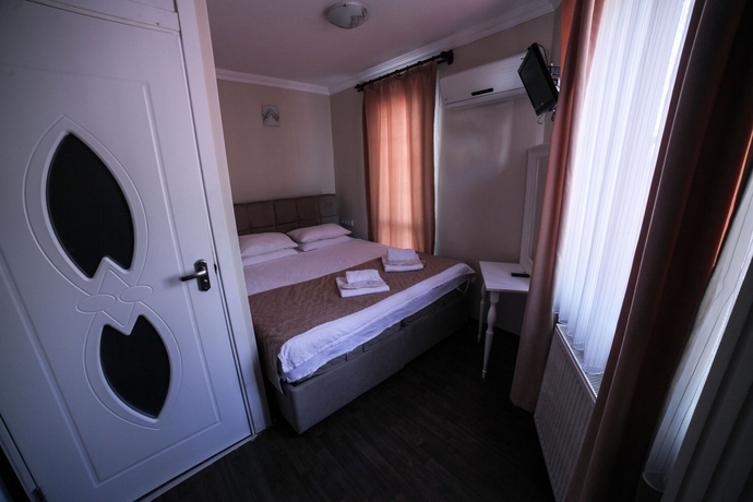 Imagen de la habitación del Hotel Rose Bouquets. Foto 10