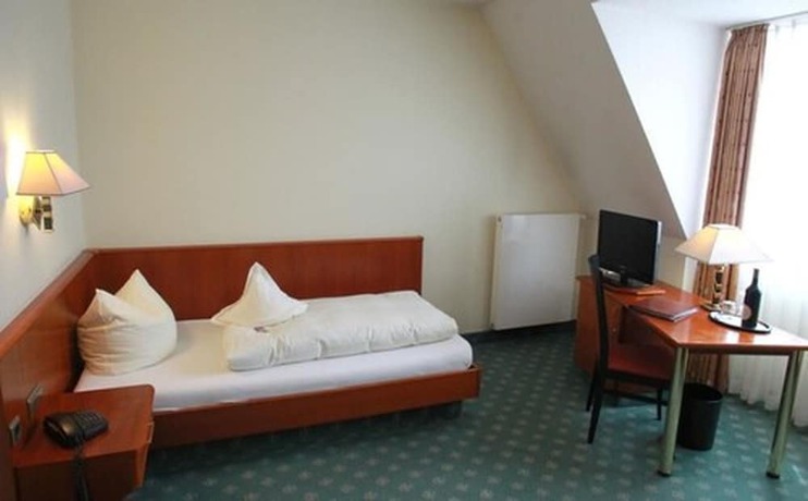 Imagen de la habitación del Hotel Rose, Volkach. Foto 12