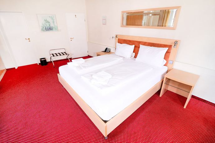 Imagen de la habitación del Hotel Rose, Weissenburg in Bayern. Foto 17
