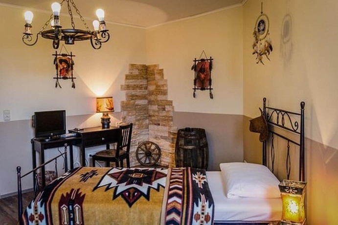 Imagen de la habitación del Hotel Rosenhof, Sassenburg. Foto 16