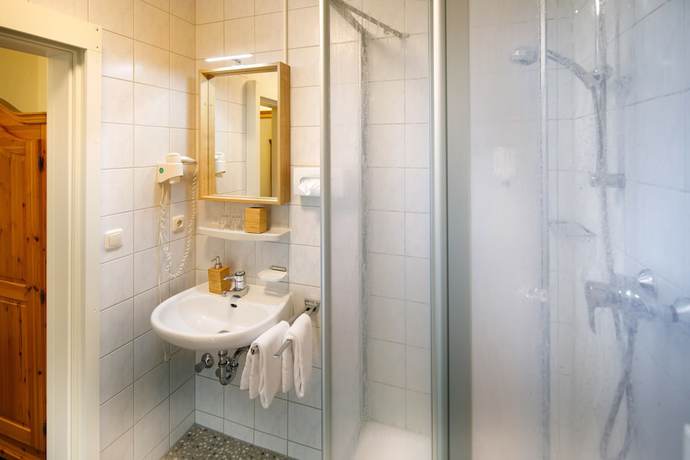 Imagen de la habitación del Hotel Rosi. Foto 8