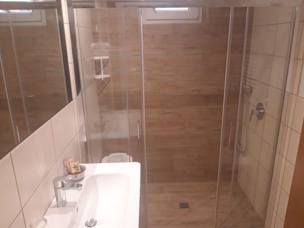 Imagen de la habitación del Hotel Rosmari. Foto 2