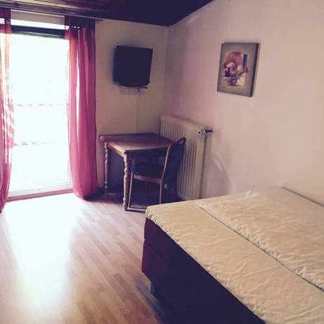 Imagen de la habitación del Hotel Roter Kater. Foto 14