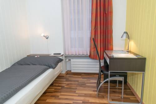 Imagen de la habitación del Hotel Rotes Haus. Foto 8