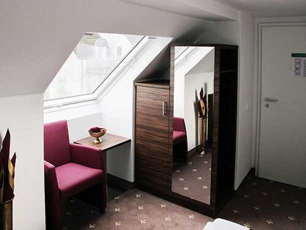 Imagen de la habitación del Hotel Rothkamp. Foto 15