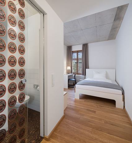 Imagen de la habitación del Hotel R&ouml;hrl. Foto 2
