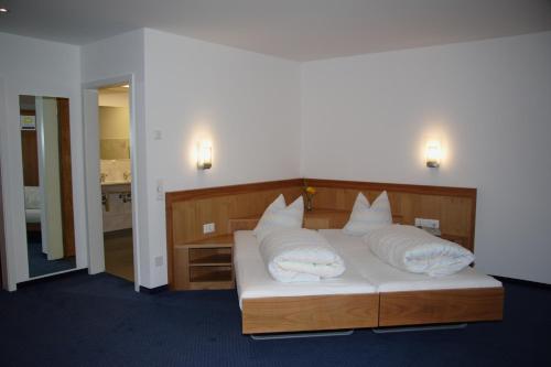 Imagen de la habitación del Hotel Rössli Tufertschwil. Foto 8