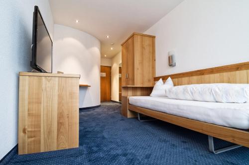 Imagen de la habitación del Hotel Rössli Tufertschwil. Foto 9