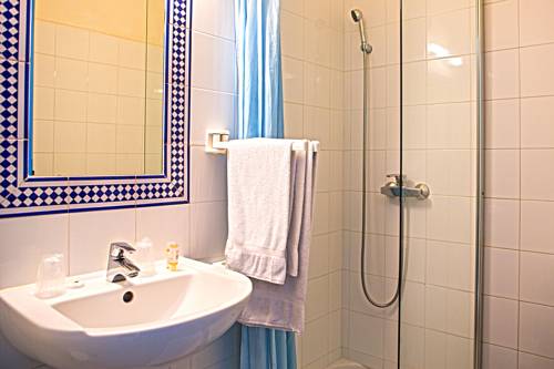 Imagen de la habitación del Hotel Royal, Bonifacio. Foto 8