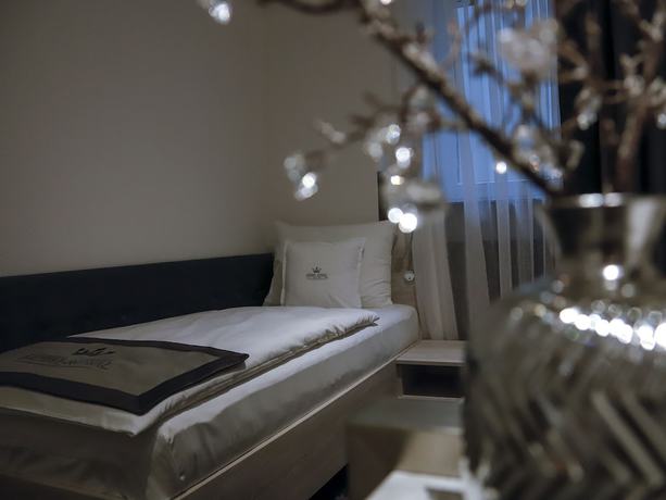 Imagen de la habitación del Hotel Royal. Foto 13