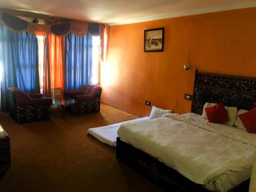 Imagen general del Hotel Royal Kaushal Near Garden. Foto 14