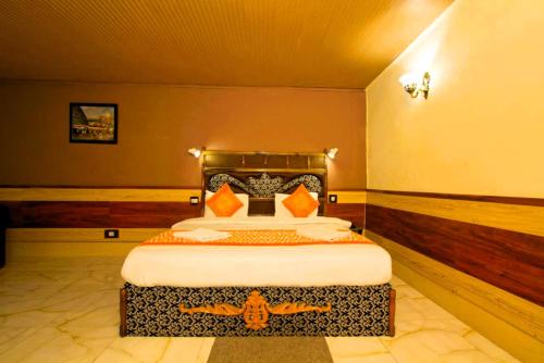 Imagen de la habitación del Hotel Royal Kaushal Near Garden. Foto 20