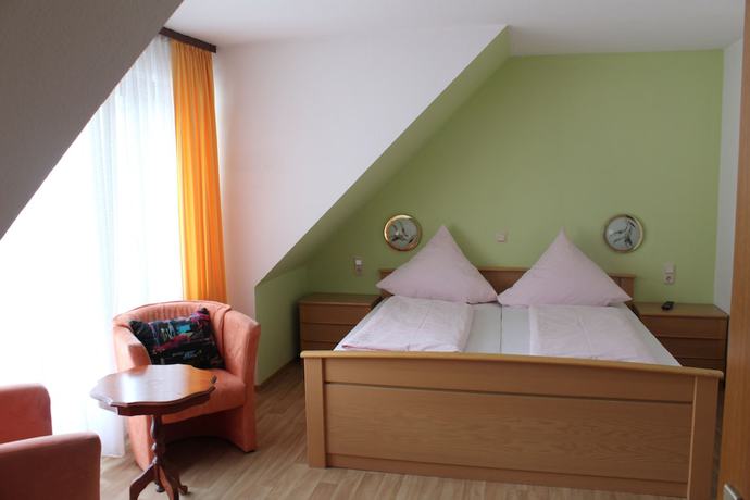 Imagen de la habitación del Hotel Royal Santana. Foto 14