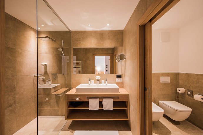 Imagen de la habitación del Hotel Royal, Sesto. Foto 13