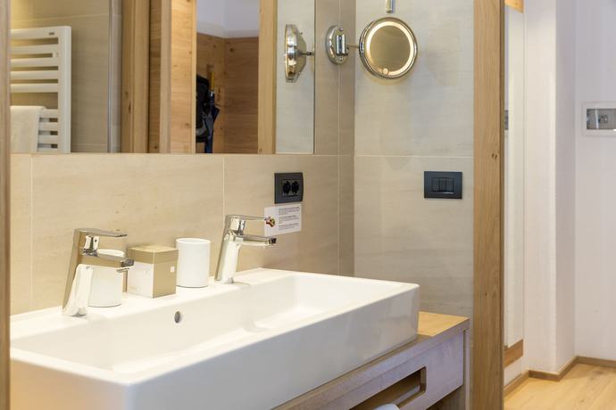 Imagen de la habitación del Hotel Royal, Sesto. Foto 16