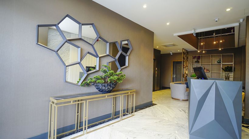 Imagen de los interiores del Hotel Rudis. Foto 18