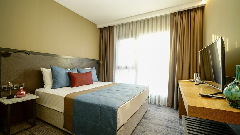 Imagen de la habitación del Hotel Rudis. Foto 15