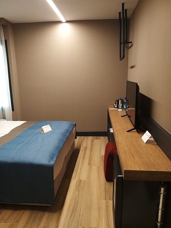 Imagen de la habitación del Hotel Rudis. Foto 16