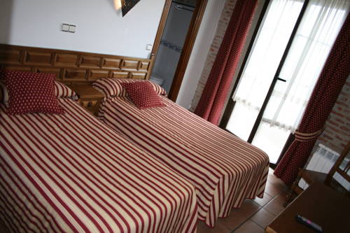 Imagen de la habitación del Hotel Rural La Enoteca Del Marqués. Foto 3