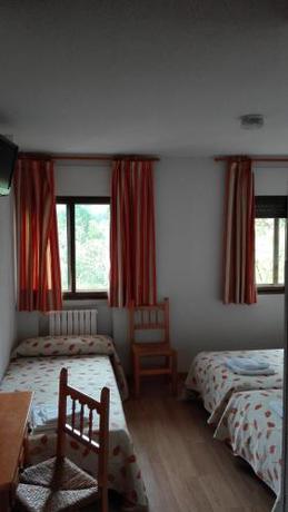 Imagen de la habitación del Hotel Rural Marcos. Foto 10