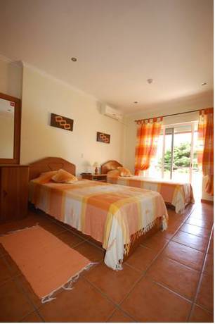 Imagen de la habitación del Hotel Rural Rocha Da Gralheira. Foto 2