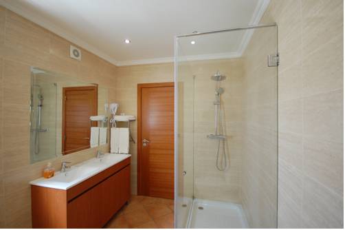 Imagen de la habitación del Hotel Rural Rocha Da Gralheira. Foto 5