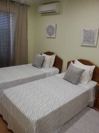 Imagen de la habitación del Hotel Rural Rocha Da Gralheira. Foto 6