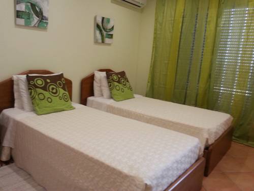 Imagen de la habitación del Hotel Rural Rocha Da Gralheira. Foto 10